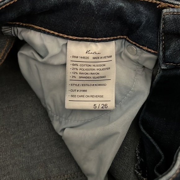Kancan jeans size 5/26 skinny distressed around ankles - Picture 3 of 6